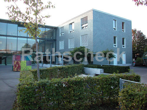 Rathscheck Schiefer - Dekorative Deckung mit Coquettes