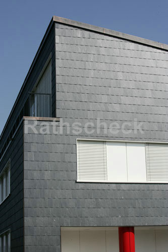 Rathscheck Schiefer - Dekorative Deckung mit Coquettes