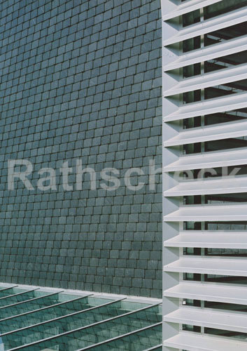 Rathscheck Schiefer - Dekorative Deckung mit Coquettes