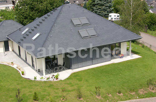 Rathscheck Schiefer - Dekorative Deckung mit Coquettes