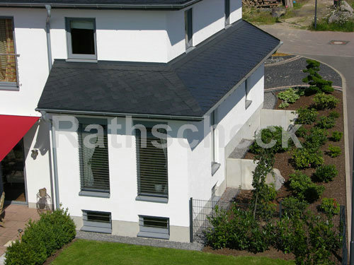 Rathscheck Schiefer - Dekorative Deckung mit Coquettes