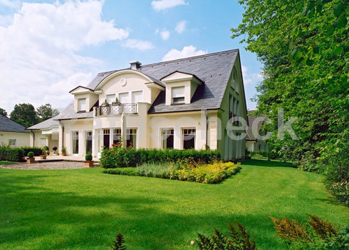 Rathscheck Schiefer - Dekorative Deckung mit Coquettes