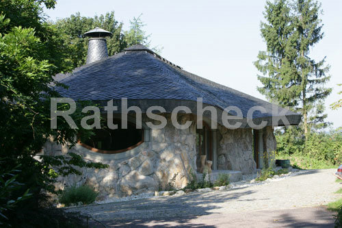 Rathscheck Schiefer - Dekorative Deckung mit Coquettes
