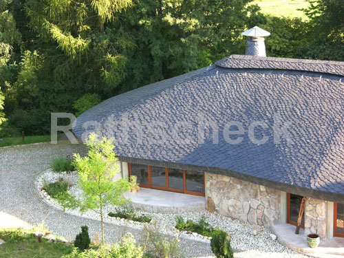 Rathscheck Schiefer - Dekorative Deckung mit Coquettes