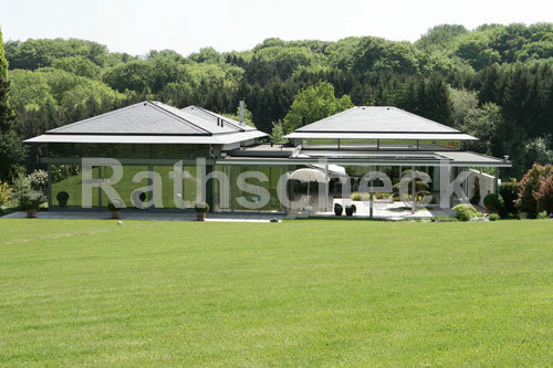 Rathscheck Schiefer - Dekorative Deckung mit Coquettes